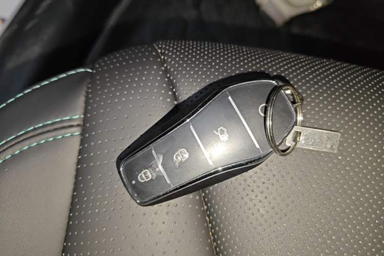 Used BYD Seal 06 New Energy 2026 DM-i Ultra-Enjoyment 128KM Smart Enjoyment Model Interior 1