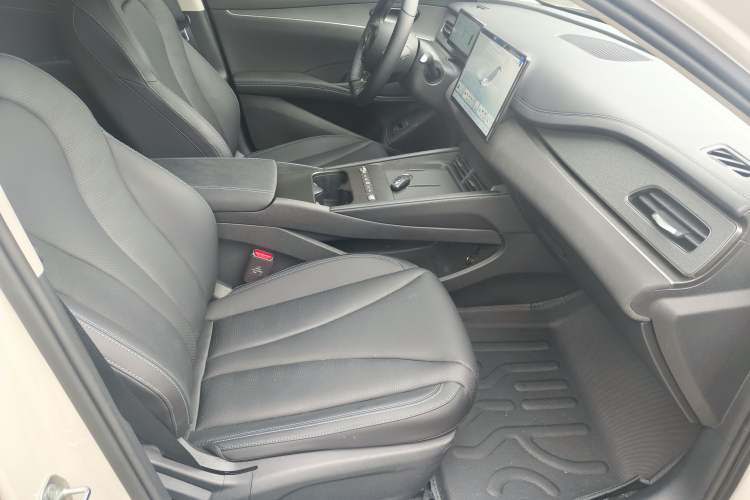 Used BYD Seal 06 New Energy 2026 DM-i Ultra-Enjoyment 128KM Smart Enjoyment Model Interior 4
