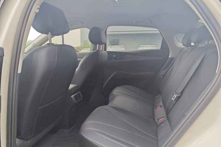 Used BYD Seal 06 New Energy 2026 DM-i Ultra-Enjoyment 128KM Smart Enjoyment Model Interior 5