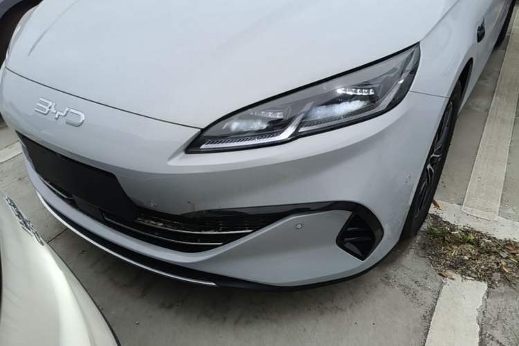 Used BYD Seal 06 New Energy 2026 DM-i Ultra-Enjoyment 128KM Smart Enjoyment Model Left Front Headlight