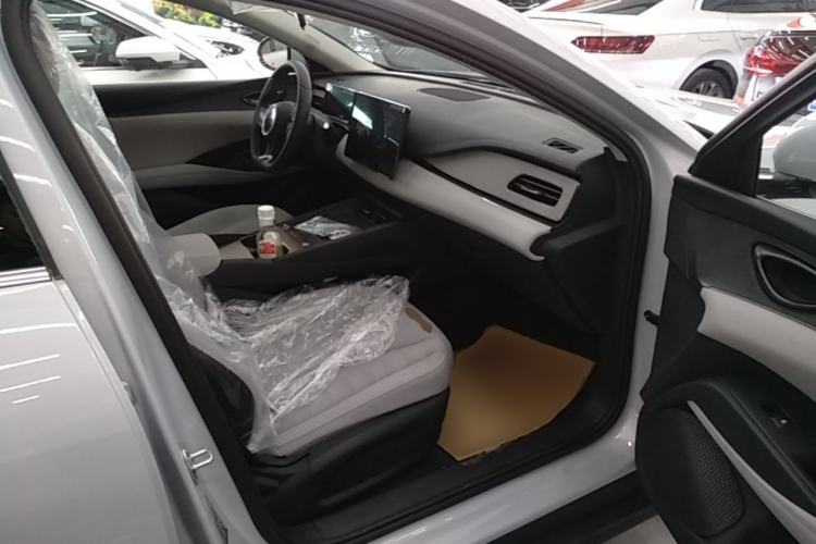 Used BYD Seal 06 New Energy 2026 DM-i Ultra-Enjoyment 128KM Luxury Edition Right Front Seat