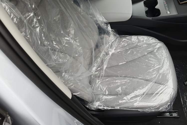Used BYD Seal 06 New Energy 2026 DM-i Ultra-Enjoyment 128KM Smart Enjoyment Model Right Front Seat