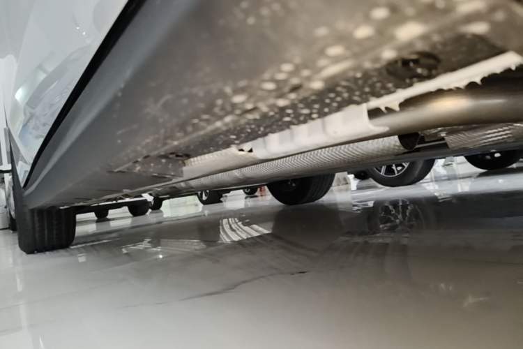 Used BYD Seal 06 New Energy 2026 DM-i Ultra-Enjoyment 128KM Smart Enjoyment Model Right Side Sill