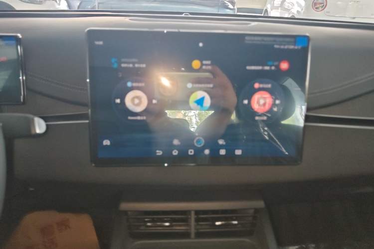 Used BYD Seal 06 New Energy 2026 DM-i Ultra-Enjoyment 128KM Luxury Edition Audio And AC Panel