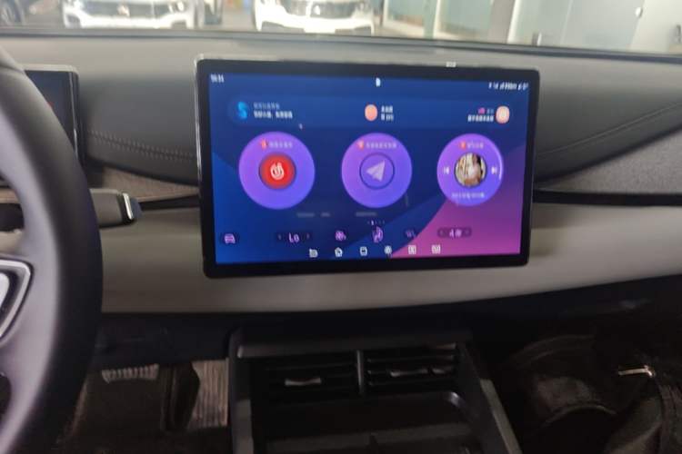 Used BYD Seal 06 New Energy 2026 DM-i Ultra-Enjoyment 128KM Luxury Edition Audio And AC Panel