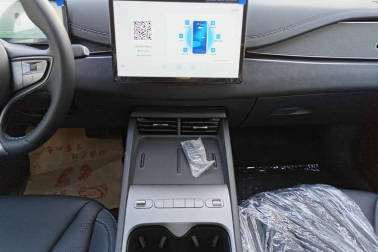 Used BYD Seal 06 New Energy 2026 DM-i Ultra-Enjoyment 128KM Luxury Edition Audio And AC Panel