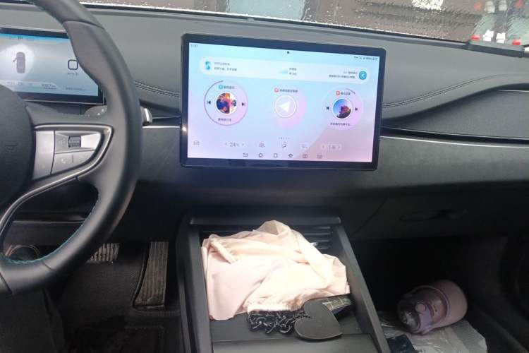 Used BYD Seal 06 New Energy 2026 DM-i Ultra-Enjoyment 128KM Luxury Edition Audio And AC Panel