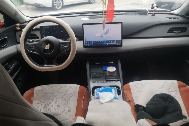Used BYD Seal 06 New Energy 2026 DM-i Ultra-Enjoyment 128KM Smart Enjoyment Model Center Console