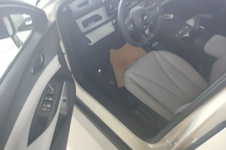 Used BYD Seal 06 New Energy 2026 DM-i Ultra-Enjoyment 128KM Luxury Edition Driver Seat