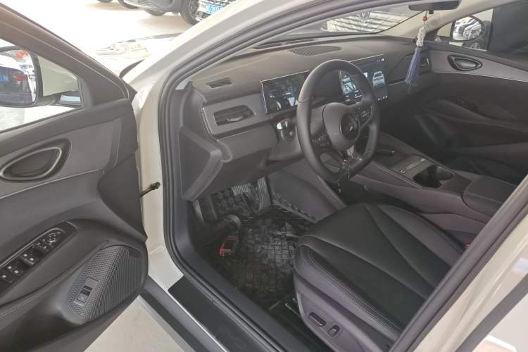 Used BYD Seal 06 New Energy 2026 DM-i Ultra-Enjoyment 128KM Smart Enjoyment Model Driver Seat
