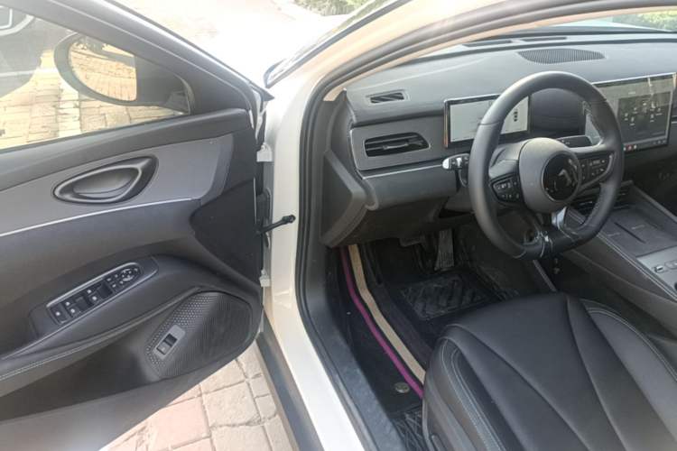 Used BYD Seal 06 New Energy 2026 Model DM-i Ultra-Enjoyment Edition 210KM Prestige Version Driver Seat