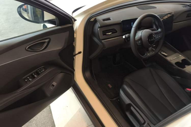 Used BYD Seal 06 New Energy 2026 DM-i Ultra-Enjoyment 128KM Luxury Edition Driver Seat