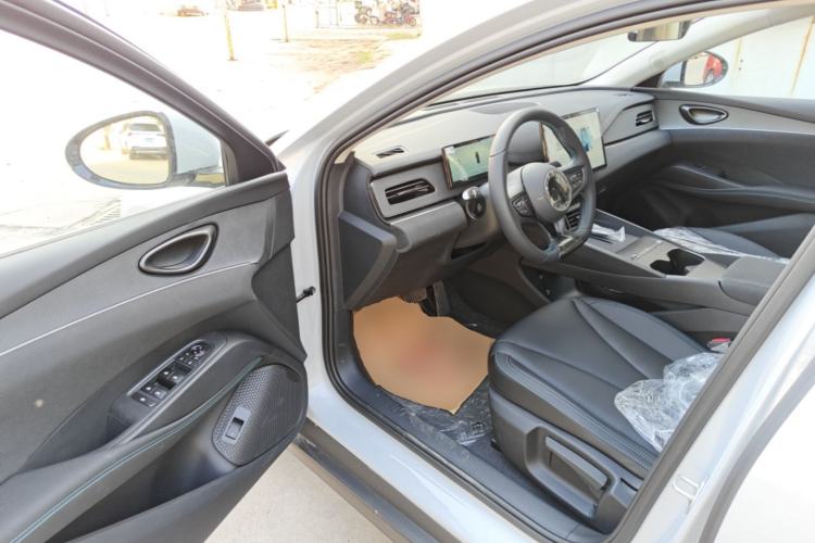 Used BYD Seal 06 New Energy 2026 DM-i Ultra-Enjoyment 128KM Luxury Edition Driver Seat