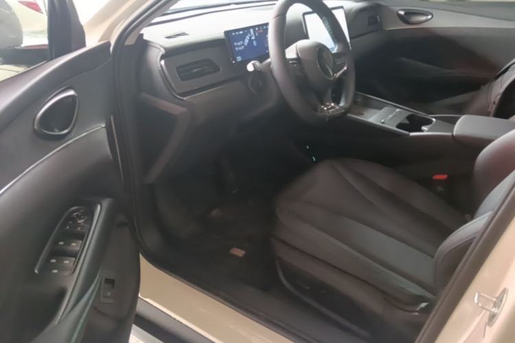 Used BYD Seal 06 New Energy 2026 DM-i Ultra-Enjoyment 128KM Smart Enjoyment Model Driver Seat