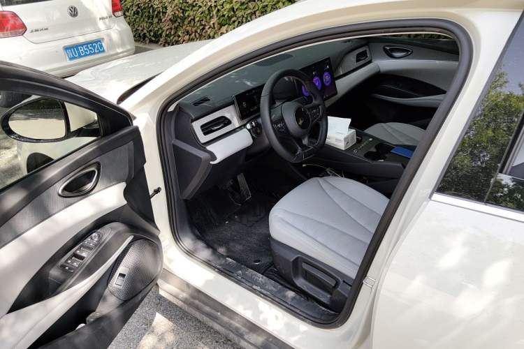 Used BYD Seal 06 New Energy 2026 DM-i Ultra-Enjoyment 128KM Luxury Edition Driver Seat