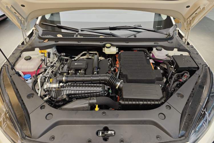 Used BYD Seal 06 New Energy 2026 DM-i Ultra-Enjoyment 128KM Luxury Edition Engine Bay