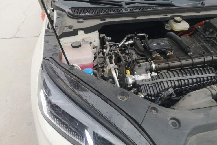Used BYD Seal 06 New Energy 2026 DM-i Ultra-Enjoyment 128KM Smart Enjoyment Model Engine Bay Right