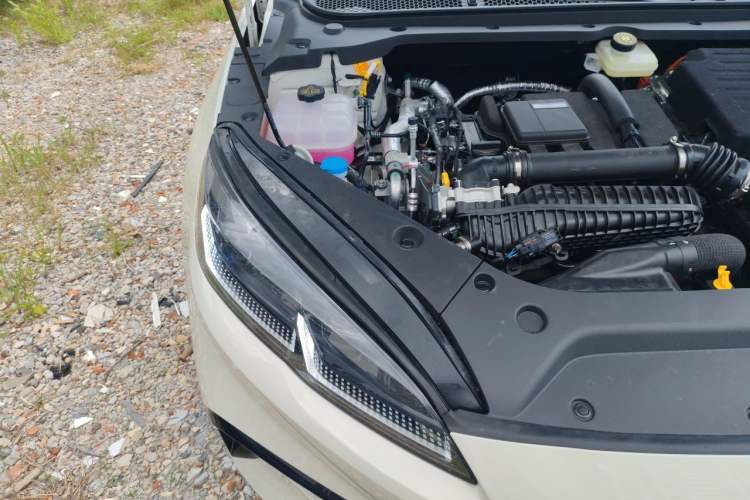 Used BYD Seal 06 New Energy 2026 Model DM-i Ultra-Enjoyment Edition 210KM Flagship Version Engine Bay Right