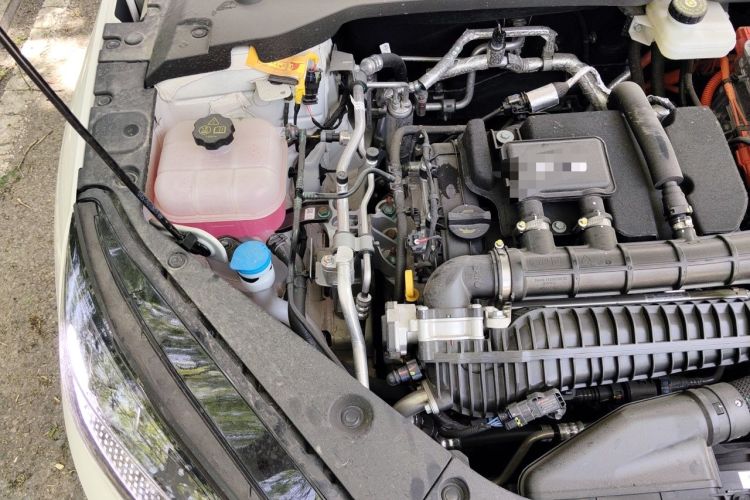 Used BYD Seal 06 New Energy 2026 DM-i Ultra-Enjoyment 128KM Luxury Edition Engine Bay Right