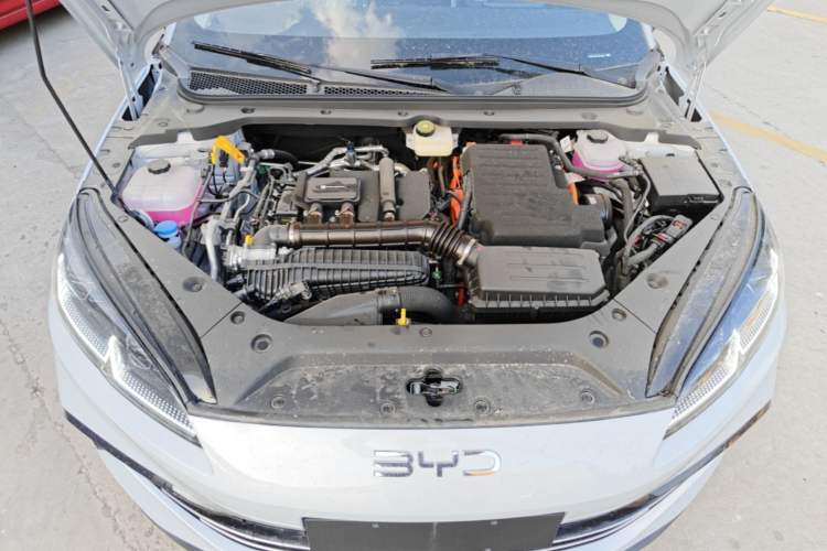 Used BYD Seal 06 New Energy 2026 DM-i Ultra-Enjoyment 128KM Luxury Edition Engine Bay