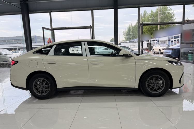 Used BYD Seal 06 New Energy 2026 DM-i Ultra-Enjoyment 128KM Luxury Edition Exterior 1