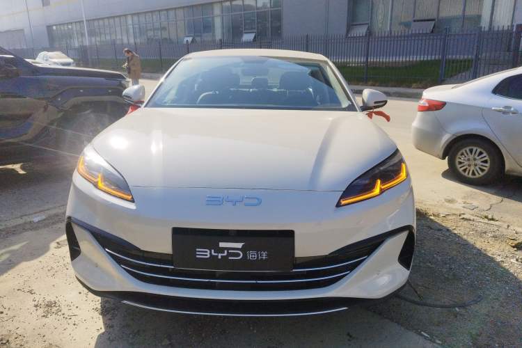 Used BYD Seal 06 New Energy 2026 DM-i Ultra-Enjoyment 128KM Luxury Edition Exterior 1
