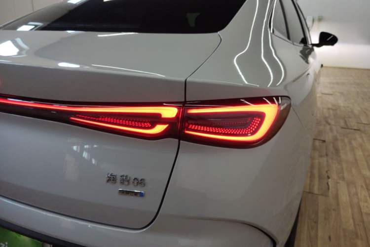 Used BYD Seal 06 New Energy 2026 Model DM-i Ultra-Enjoyment Edition 210KM Prestige Version Exterior 3