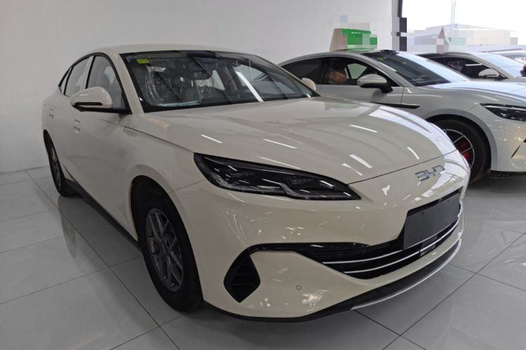 Used BYD Seal 06 New Energy 2026 DM-i Ultra-Enjoyment 128KM Luxury Edition Front Right 45 Deg