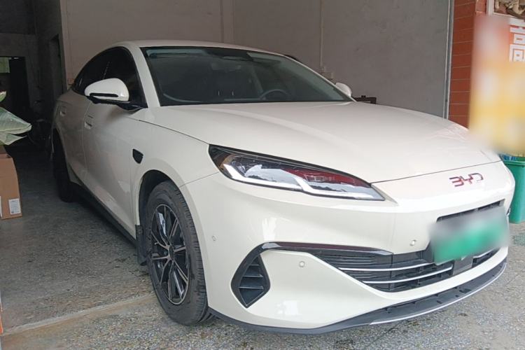 Used BYD Seal 06 New Energy 2026 DM-i Ultra-Enjoyment 128KM Smart Enjoyment Model Front Right 45 Deg