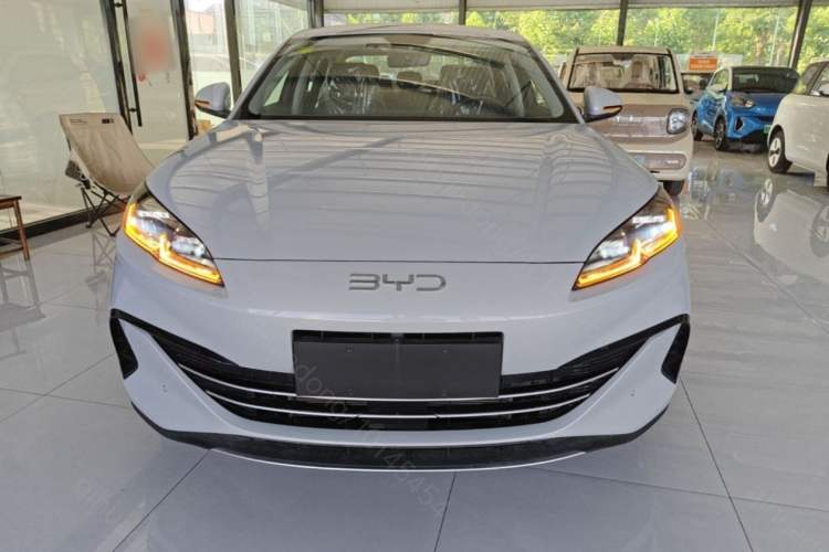 Used BYD Seal 06 New Energy 2026 DM-i Ultra-Enjoyment 128KM Luxury Edition Front