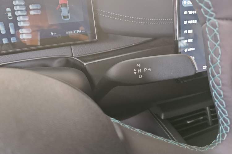 Used BYD Seal 06 New Energy 2026 DM-i Ultra-Enjoyment 128KM Smart Enjoyment Model Gear Lever