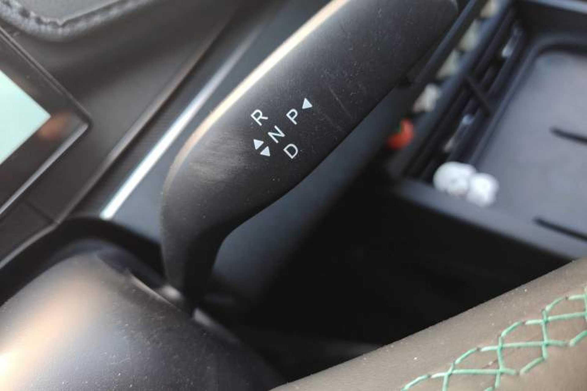 Used BYD Seal 06 New Energy 2026 DM-i Ultra-Enjoyment 128KM Luxury Edition Gear Lever