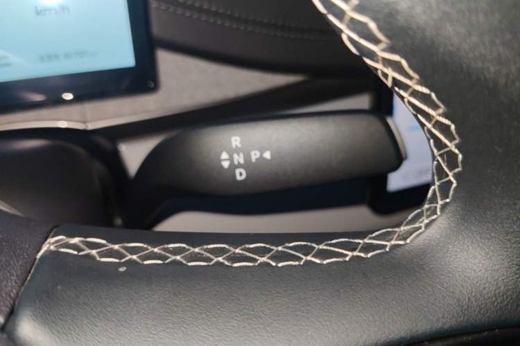 Used BYD Seal 06 New Energy 2026 DM-i Ultra-Enjoyment 128KM Luxury Edition Gear Lever