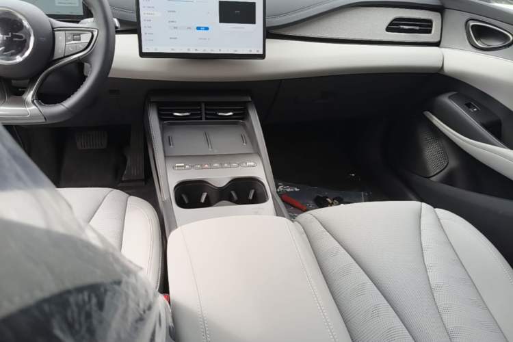 Used BYD Seal 06 New Energy 2026 DM-i Ultra-Enjoyment 128KM Smart Enjoyment Model Gear Lever