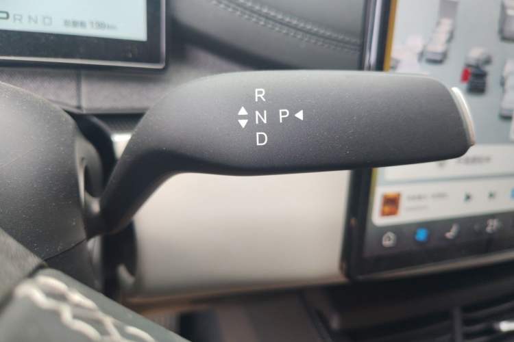 Used BYD Seal 06 New Energy 2026 Model DM-i Ultra-Enjoyment Edition 210KM Flagship Version Gear Lever