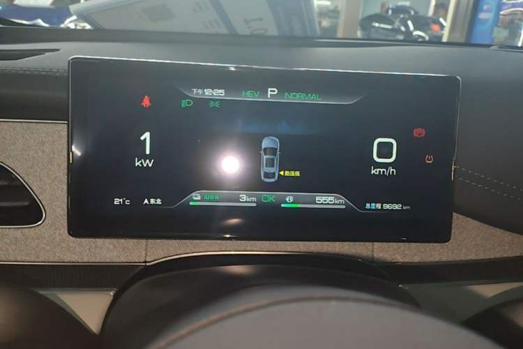Used BYD Seal 06 New Energy 2026 DM-i Ultra-Enjoyment 128KM Luxury Edition Instrument Cluster