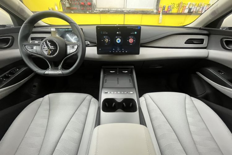Used BYD Seal 06 New Energy 2026 DM-i Ultra-Enjoyment 128KM Luxury Edition Interior 1