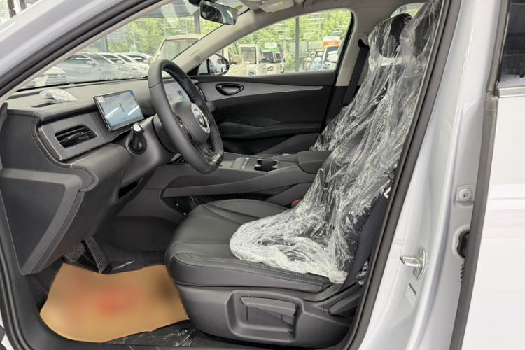 Used BYD Seal 06 New Energy 2026 DM-i Ultra-Enjoyment 128KM Luxury Edition Interior 1