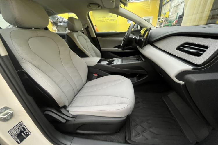 Used BYD Seal 06 New Energy 2026 DM-i Ultra-Enjoyment 128KM Luxury Edition Interior 13