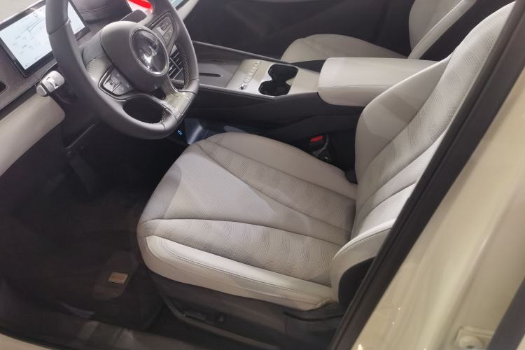 Used BYD Seal 06 New Energy 2026 Model DM-i Ultra-Enjoyment Edition 210KM Prestige Version Interior 3