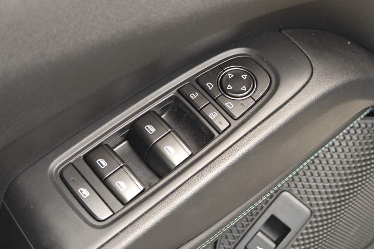 Used BYD Seal 06 New Energy 2026 DM-i Ultra-Enjoyment 128KM Luxury Edition Interior 4
