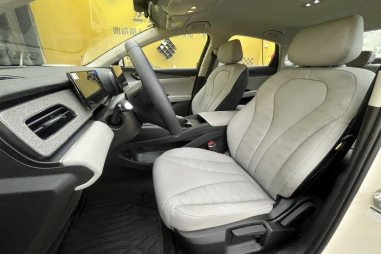 Used BYD Seal 06 New Energy 2026 DM-i Ultra-Enjoyment 128KM Luxury Edition Interior 5