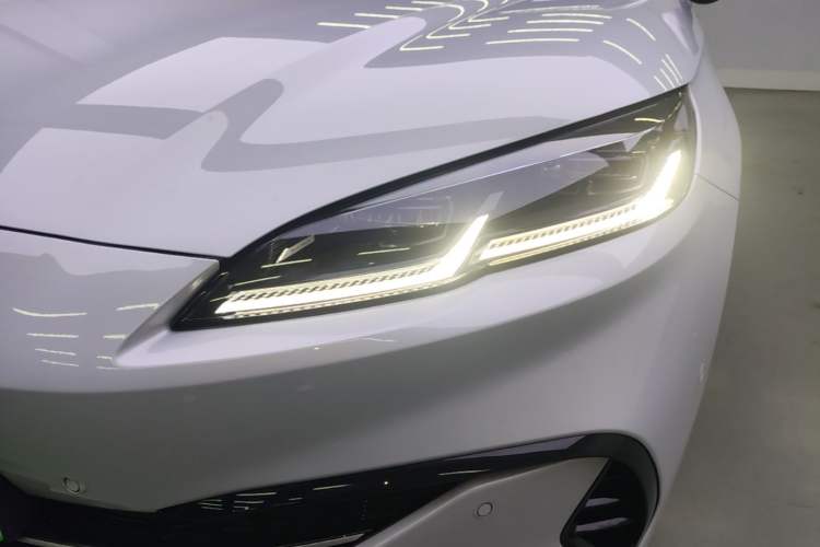 Used BYD Seal 06 New Energy 2026 Model DM-i Ultra-Enjoyment Edition 210KM Prestige Version Left Front Headlight