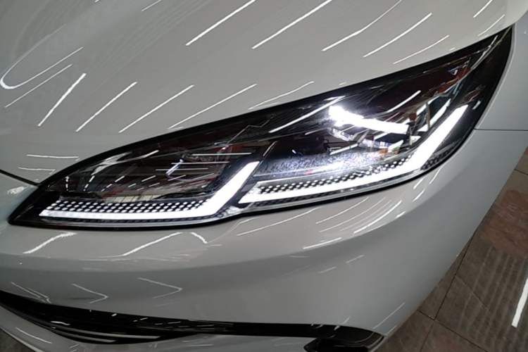 Used BYD Seal 06 New Energy 2026 DM-i Ultra-Enjoyment 128KM Luxury Edition Left Front Headlight