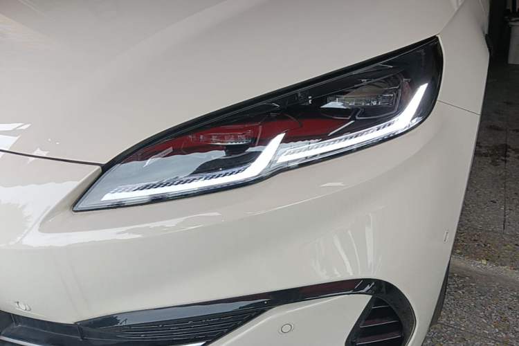 Used BYD Seal 06 New Energy 2026 DM-i Ultra-Enjoyment 128KM Smart Enjoyment Model Left Front Headlight