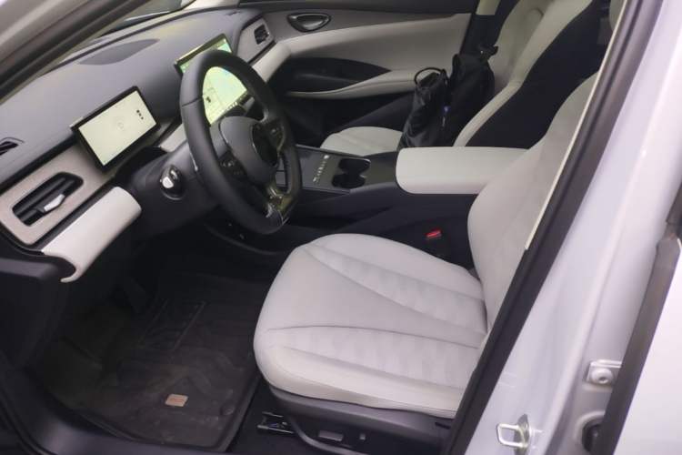 Used BYD Seal 06 New Energy 2026 Model DM-i Ultra-Enjoyment Edition 210KM Prestige Version Left Front Seat