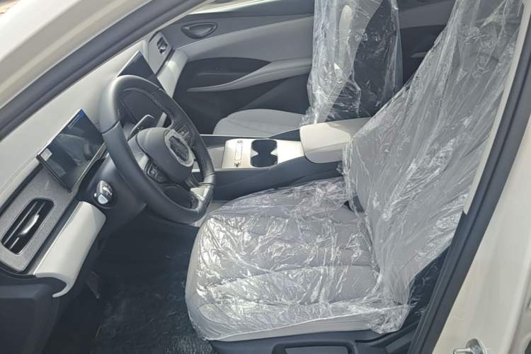 Used BYD Seal 06 New Energy 2026 DM-i Ultra-Enjoyment 128KM Luxury Edition Left Front Seat