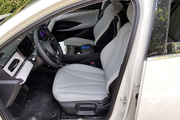 Used BYD Seal 06 New Energy 2026 DM-i Ultra-Enjoyment 128KM Luxury Edition Left Front Seat