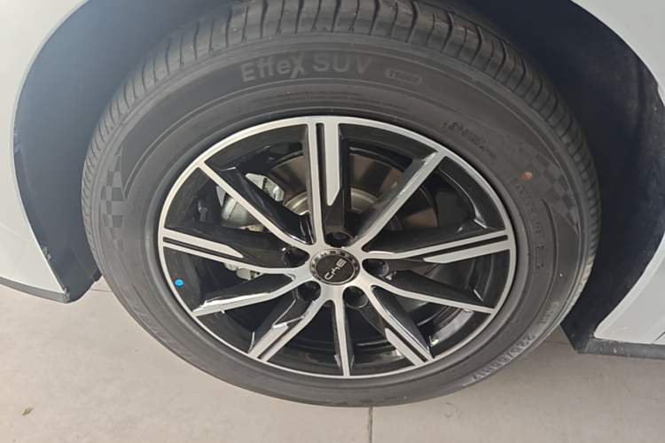 Used BYD Seal 06 New Energy 2026 Model DM-i Ultra-Enjoyment Edition 210KM Prestige Version Left Front Wheel Hub