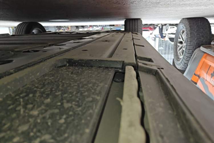 Used BYD Seal 06 New Energy 2026 DM-i Ultra-Enjoyment 128KM Smart Enjoyment Model Left Side Sill